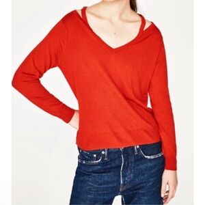 Zara Red Cut-out Shoulder Sweater Sz M V Neck Lightweight Solid